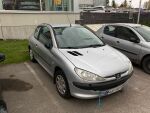 Harmaa Viistoperä, Peugeot 206 – AAF-307, kuva 3
