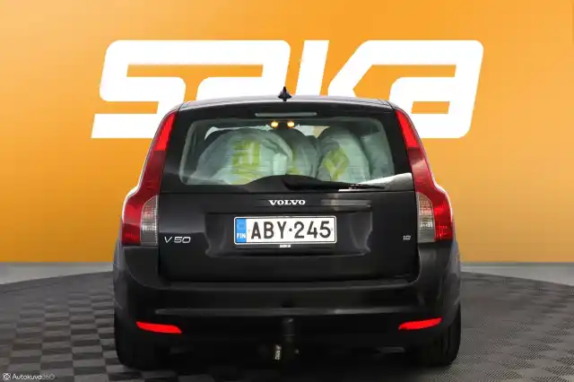 Musta Farmari, Volvo V50 – ABY-245