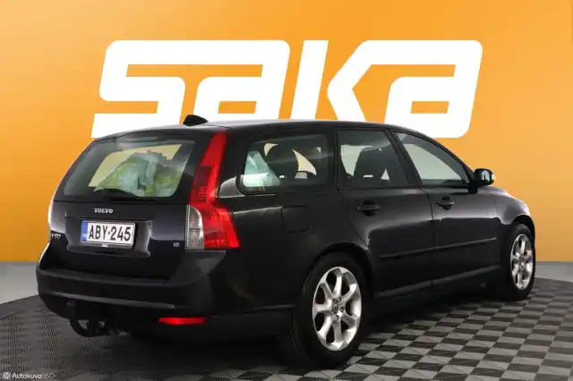 Musta Farmari, Volvo V50 – ABY-245