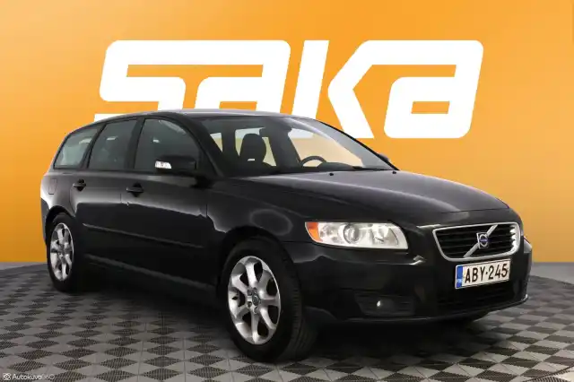 Musta Farmari, Volvo V50 – ABY-245