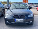Sininen Sedan, BMW 520 – AHZ-884, kuva 3