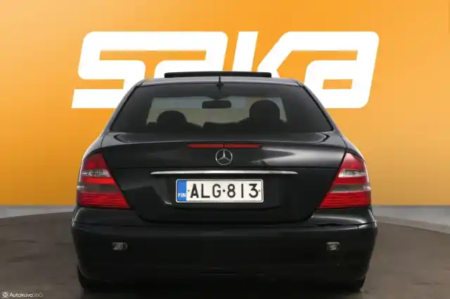 Musta Sedan, Mercedes-Benz E – ALG-813