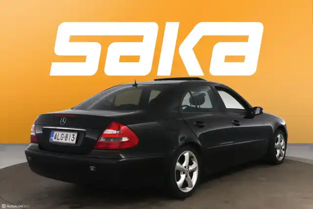 Musta Sedan, Mercedes-Benz E – ALG-813