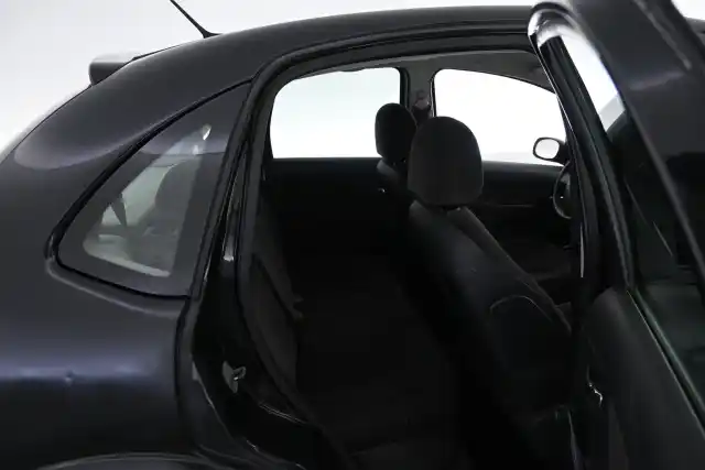 Musta Viistoperä, Citroen C3 – ANI-547