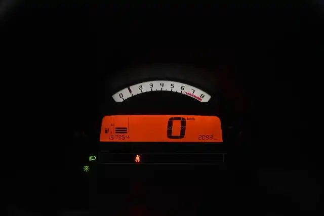 Musta Viistoperä, Citroen C3 – ANI-547