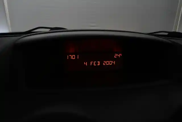 Musta Viistoperä, Citroen C3 – ANI-547
