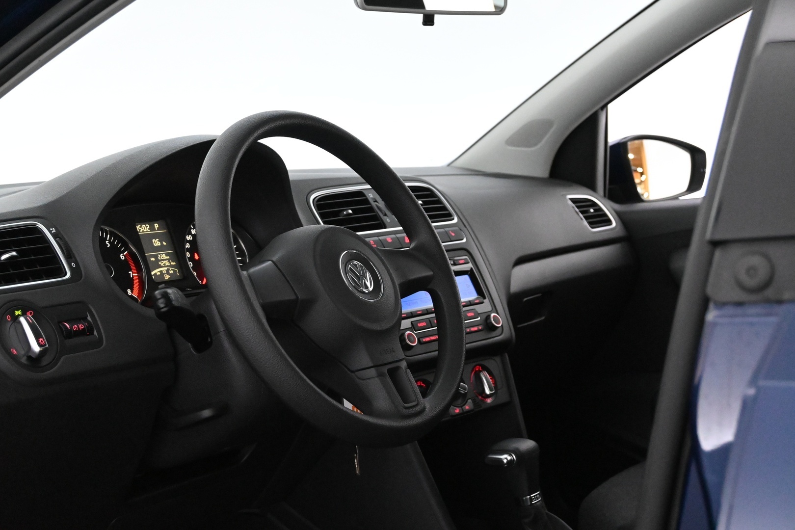 Sininen Viistoperä, Volkswagen Polo – ANZ-897