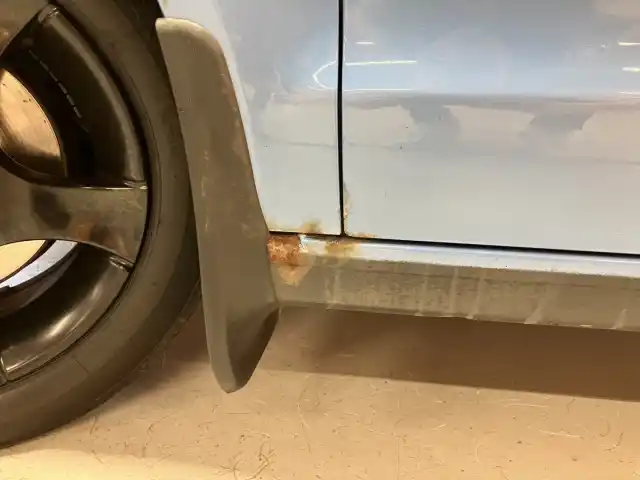 Sininen Viistoperä, Volkswagen Polo – APY-182