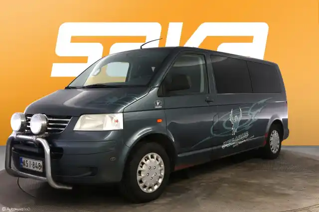 Harmaa Henkilöauto, Volkswagen Transporter – ASI-848