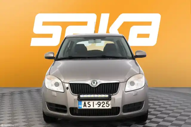 Ruskea (beige) Viistoperä, Skoda Fabia – ASI-925