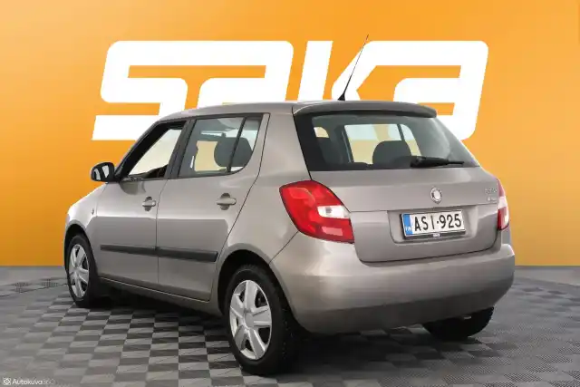 Ruskea (beige) Viistoperä, Skoda Fabia – ASI-925