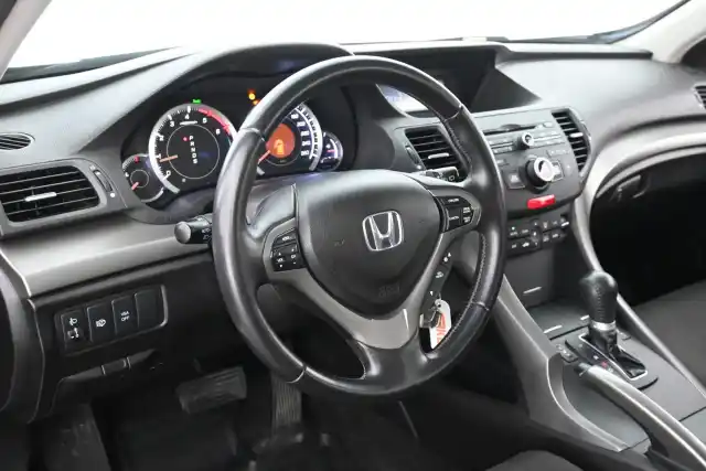 Sininen Farmari, Honda Accord – ASY-146
