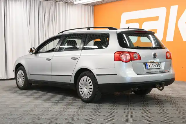 Hopea Farmari, Volkswagen PASSAT – ATY-698