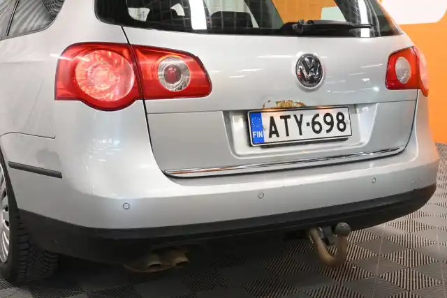 Hopea Farmari, Volkswagen PASSAT – ATY-698