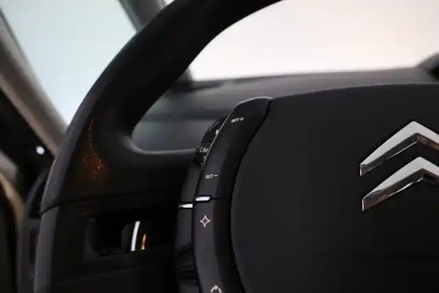 Harmaa Tila-auto, Citroen C4 – AUI-540