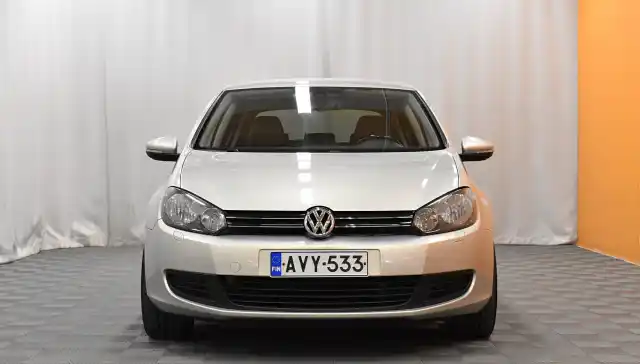 Hopea Viistoperä, Volkswagen Golf – AVY-533