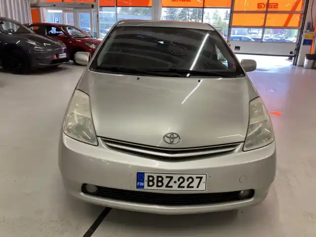 Hopea Viistoperä, Toyota Prius – BBZ-227