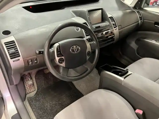 Hopea Viistoperä, Toyota Prius – BBZ-227