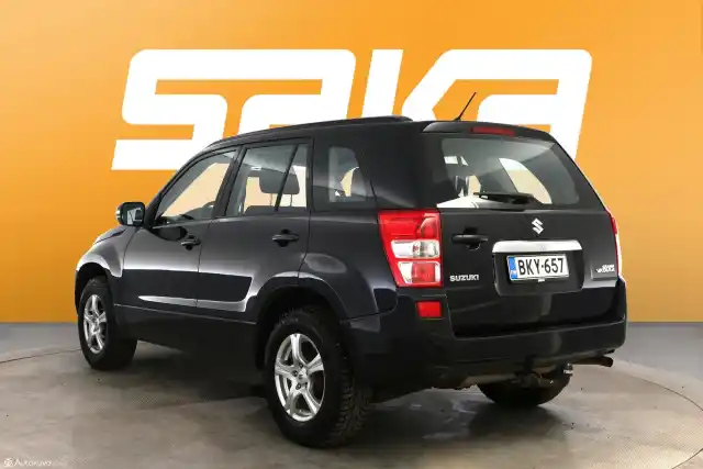 Musta Maastoauto, Suzuki Grand Vitara – BKY-657