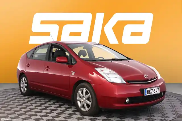 Punainen Viistoperä, Toyota Prius – BKZ-647