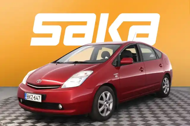 Punainen Viistoperä, Toyota Prius – BKZ-647