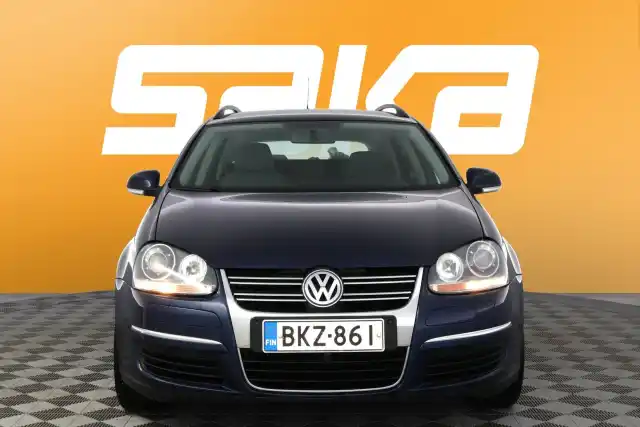 Sininen Farmari, Volkswagen Golf – BKZ-861