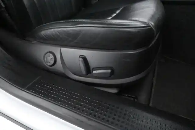 Hopea Sedan, Audi A8 – BOA-777