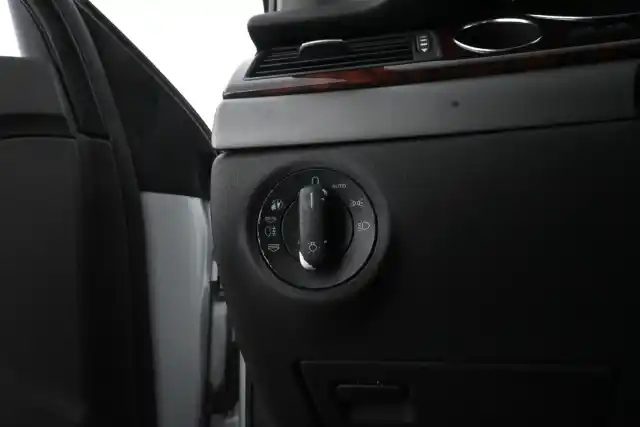Hopea Sedan, Audi A8 – BOA-777