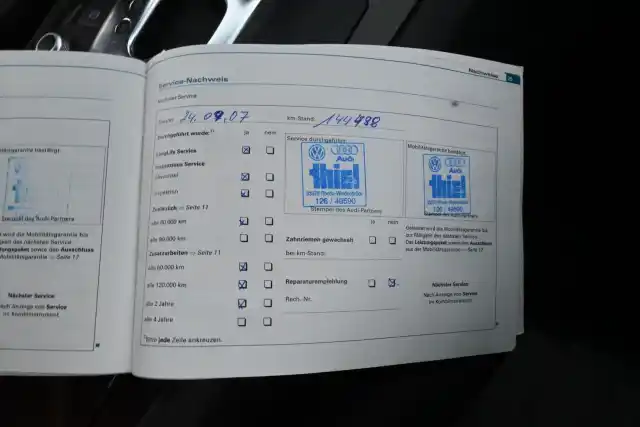 Hopea Sedan, Audi A8 – BOA-777