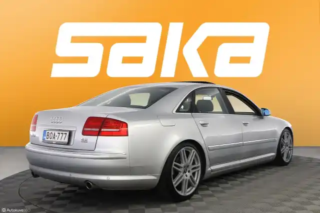 Hopea Sedan, Audi A8 – BOA-777