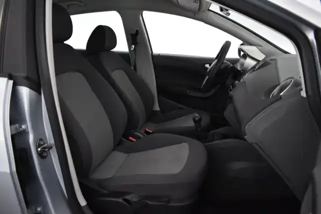 Harmaa Farmari, Seat IBIZA – BOB-630