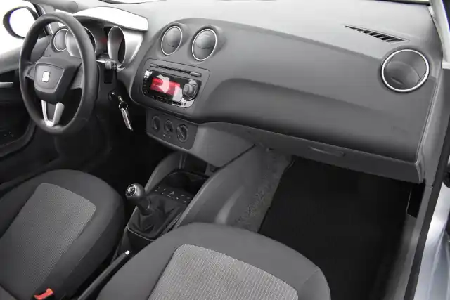 Harmaa Farmari, Seat IBIZA – BOB-630