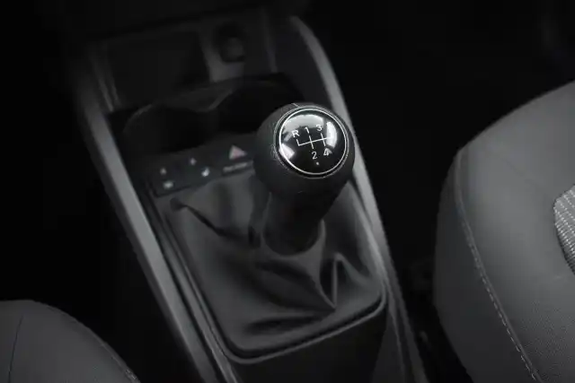 Harmaa Farmari, Seat IBIZA – BOB-630