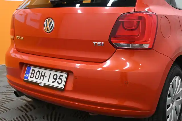 Oranssi Viistoperä, Volkswagen Polo – BOH-195