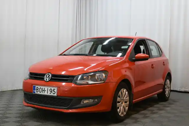 Oranssi Viistoperä, Volkswagen Polo – BOH-195