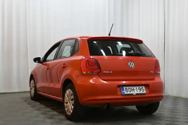 Oranssi Viistoperä, Volkswagen Polo – BOH-195