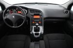Musta Tila-auto, Peugeot 5008 – BOH-826, kuva 16