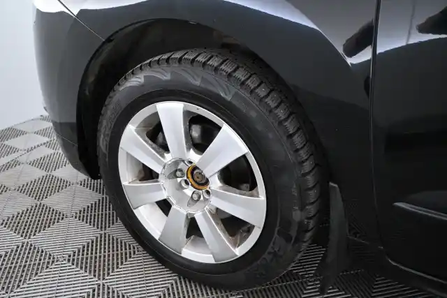 Musta Tila-auto, Peugeot 5008 – BOH-826