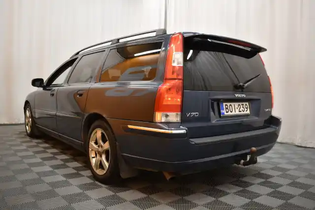 Sininen Farmari, Volvo V70 – BOI-239