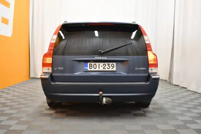 Sininen Farmari, Volvo V70 – BOI-239