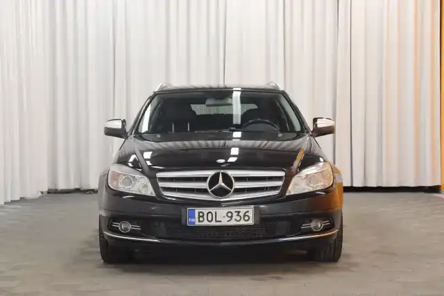 Musta Farmari, Mercedes-Benz C – BOL-936