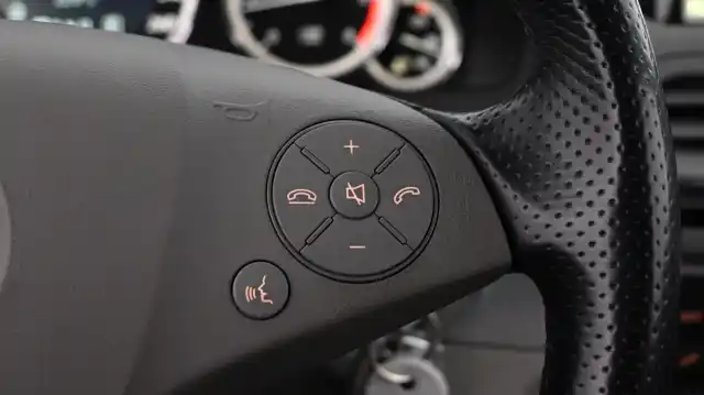 Musta Coupe, Mercedes-Benz E – BOR-307