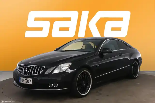 Musta Coupe, Mercedes-Benz E – BOR-307