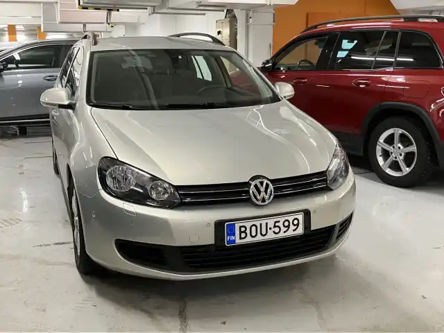 Hopea Farmari, Volkswagen Golf – BOU-599