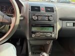 Punainen Tila-auto, Volkswagen Touran – BOV-870, kuva 6