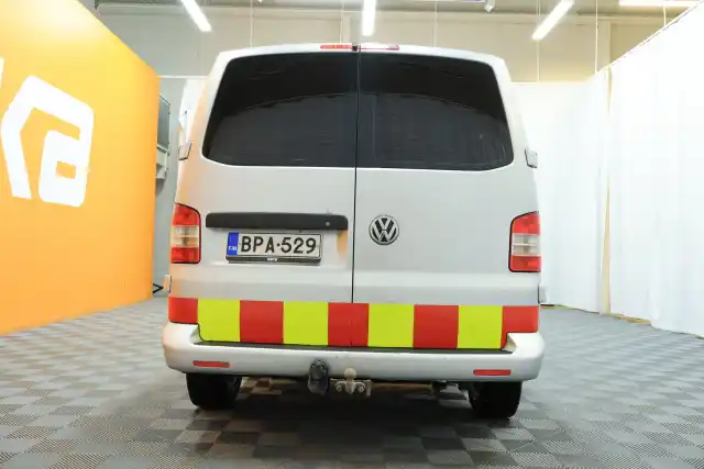 Harmaa Pakettiauto, Volkswagen Transporter – BPA-529