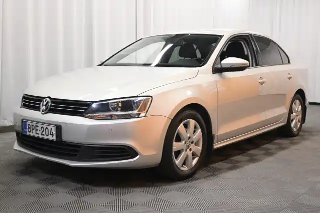 Hopea Sedan, Volkswagen Jetta – BPE-204