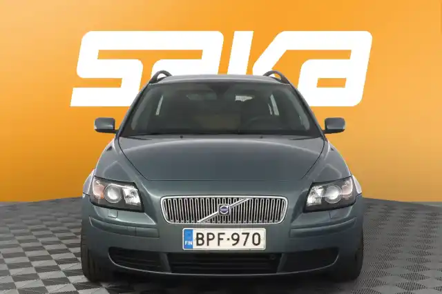 Vihreä Farmari, Volvo V50 – BPF-970