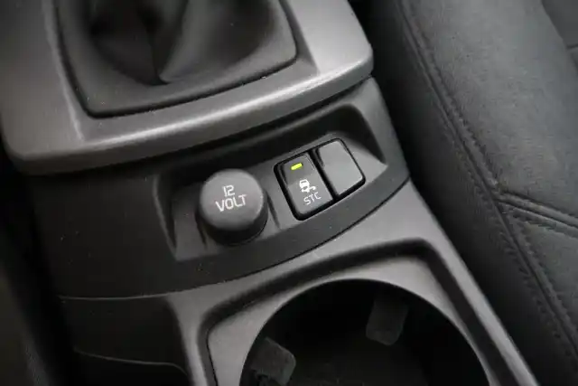 Vihreä Farmari, Volvo V50 – BPF-970