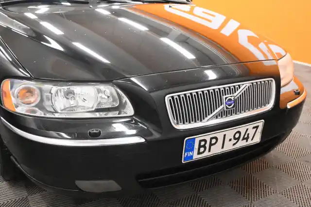 Musta Farmari, Volvo V70 – BPI-947